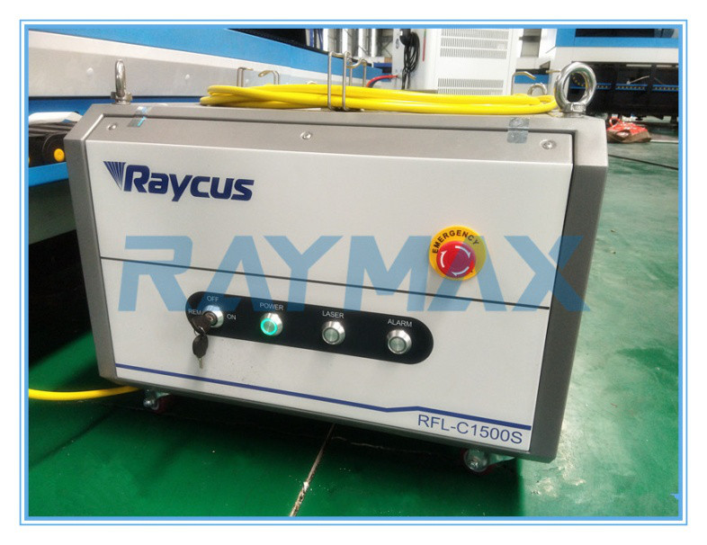3015 Fiber Laser Fémvágó gép 2000W Raycus Laser Power